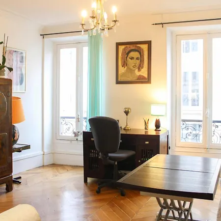 Cross-floor - Near Park