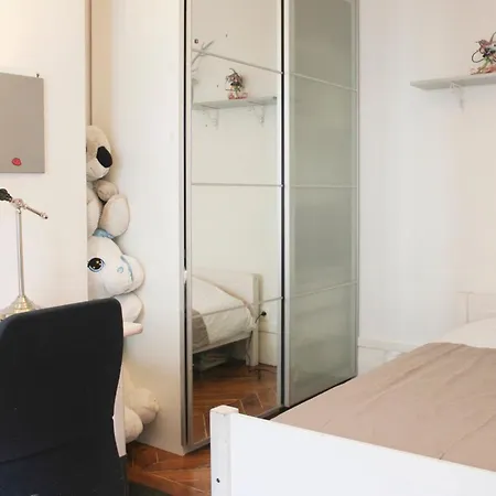 Cross-floor - Near Park Apartment